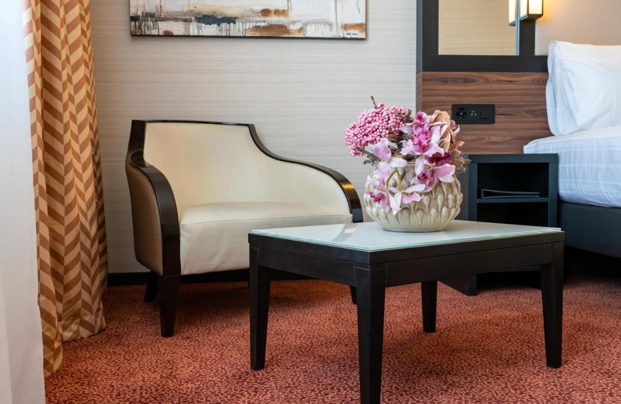 Le Grand Saconnex Nash Suites Airport Hotel מראה חיצוני תמונה